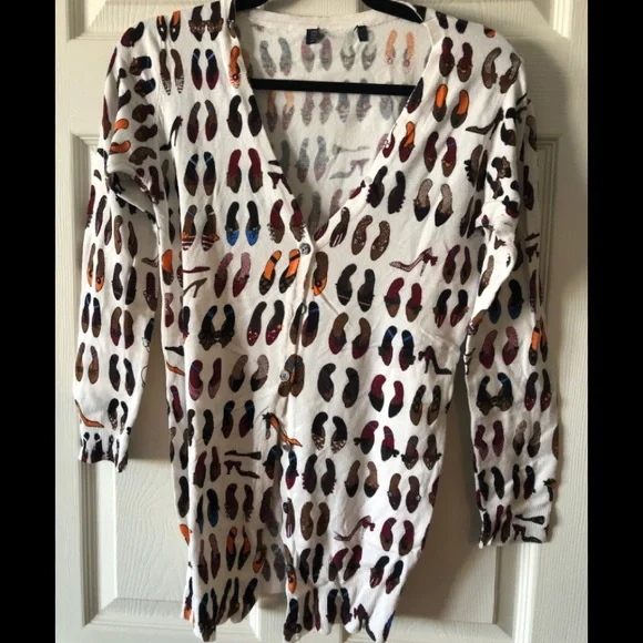 Shoe print cardigan - Picture 1 of 2